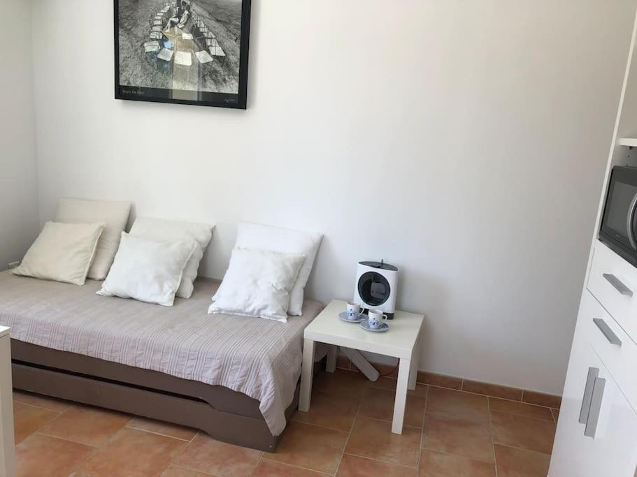 Appartement Dans Bastide A Saint Remy De Provence Esterno foto