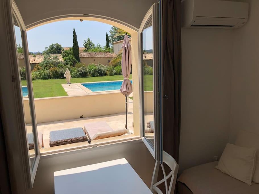 Appartement Dans Bastide A Saint Remy De Provence Esterno foto